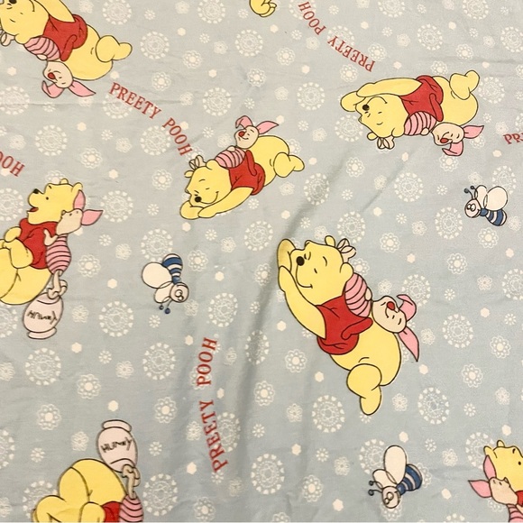 Winnie the Pooh Piglet Flat Bed Sheet 70” x 57” - Picture 3 of 15